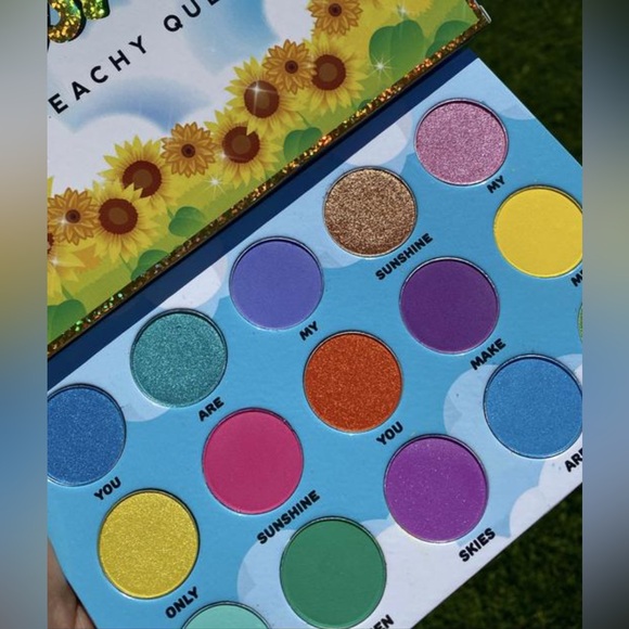 BN Peachy Queen – You Are My Sunshine Palette. Eyeshadow. Colorful Makeup - Picture 4 of 5